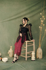 Wuri Set in Black Maroon