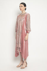 Radia Velvet Dress in Pink