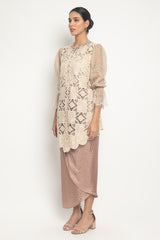 Gantari Kebaya Set in Nude