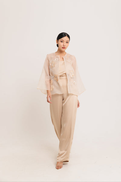 Aubree Blouse in Nude