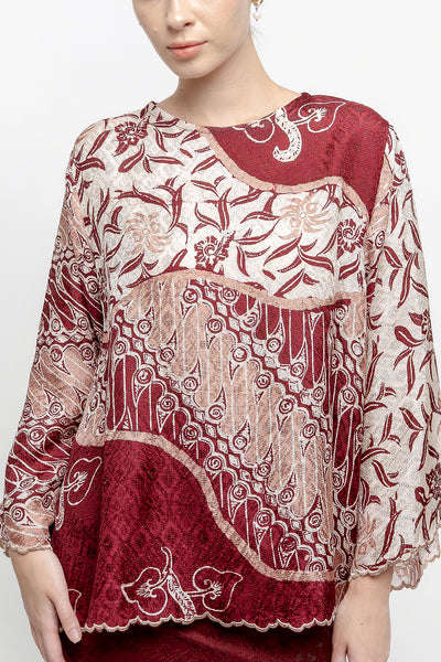 Senjana Set in Maroon