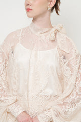 Arela Top in Ivory