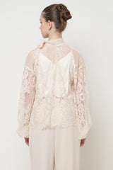 Arela Top in Ivory