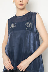 Isna Top in Navy