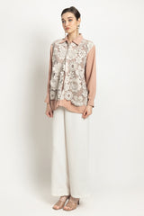 Peony Shirt in Taupe Peach