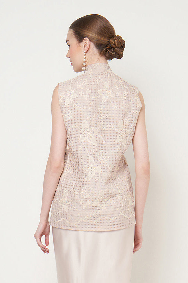 Lunnette Kimono Top in Nude