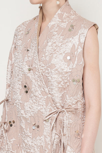 Colette Blouse in Soft Brown