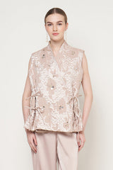 Colette Blouse in Soft Brown
