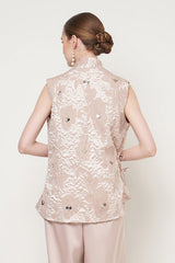 Colette Blouse in Soft Brown