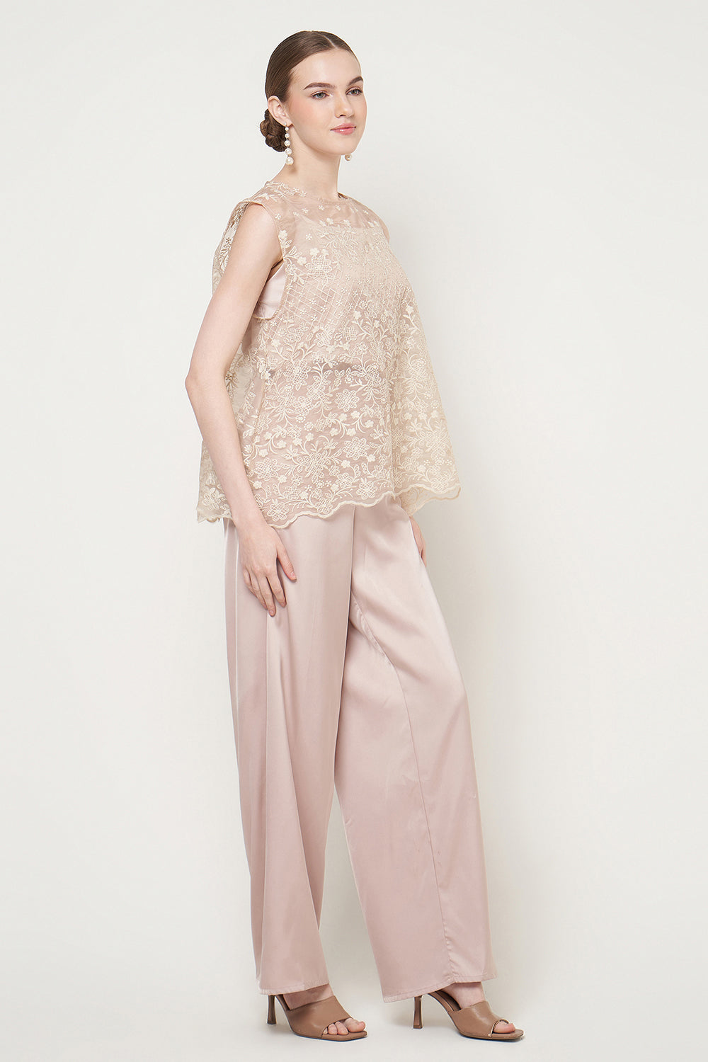 Ava Top in Beige