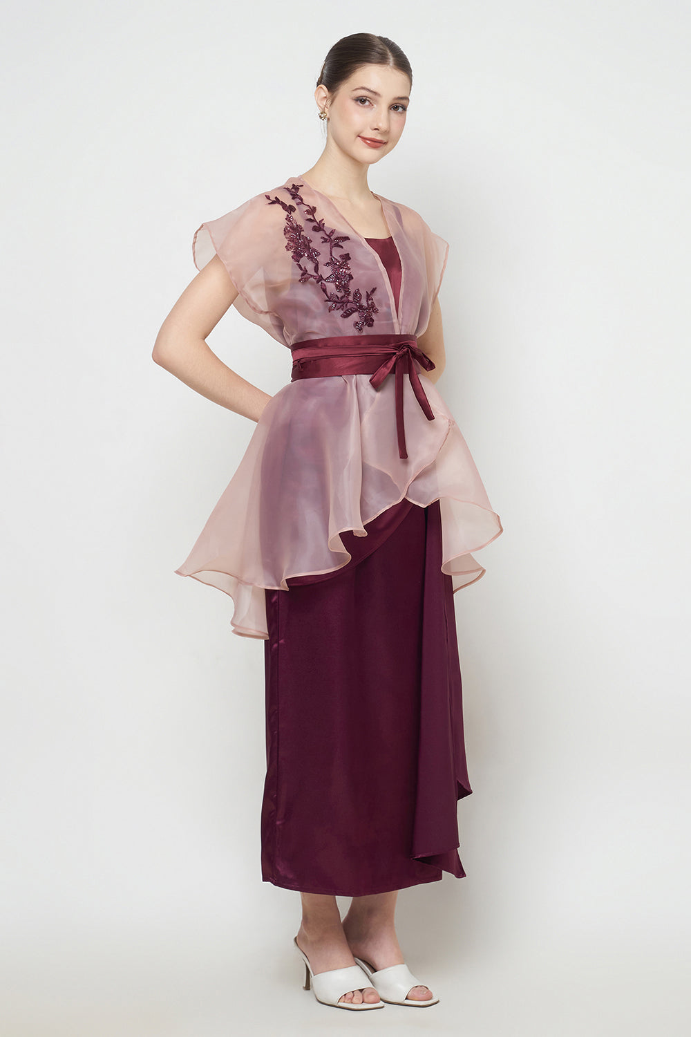 Kayle Outer Top in Nude Burgundy