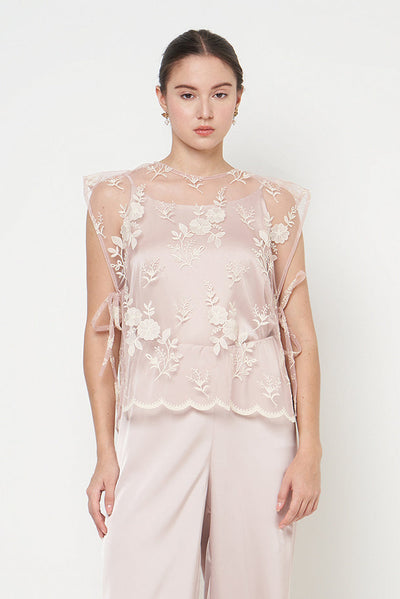 Rhea Top in Blush Pink