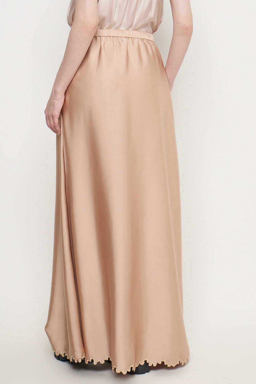 Arisa Skirt in Champagne
