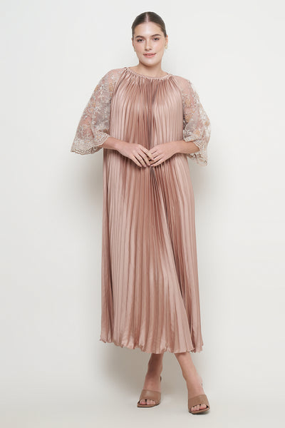 Lyanna Dress in Rosegold