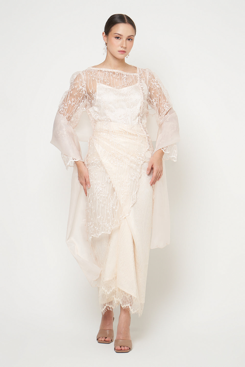 Meliora Kebaya Set in Cream