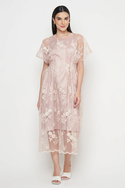 Gyna Dress in Blush Pink