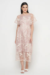 Gyna Dress in Blush Pink