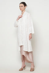 Akari Long Outer Top in White Leaves
