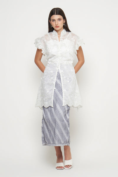 Morea Top in White Grey