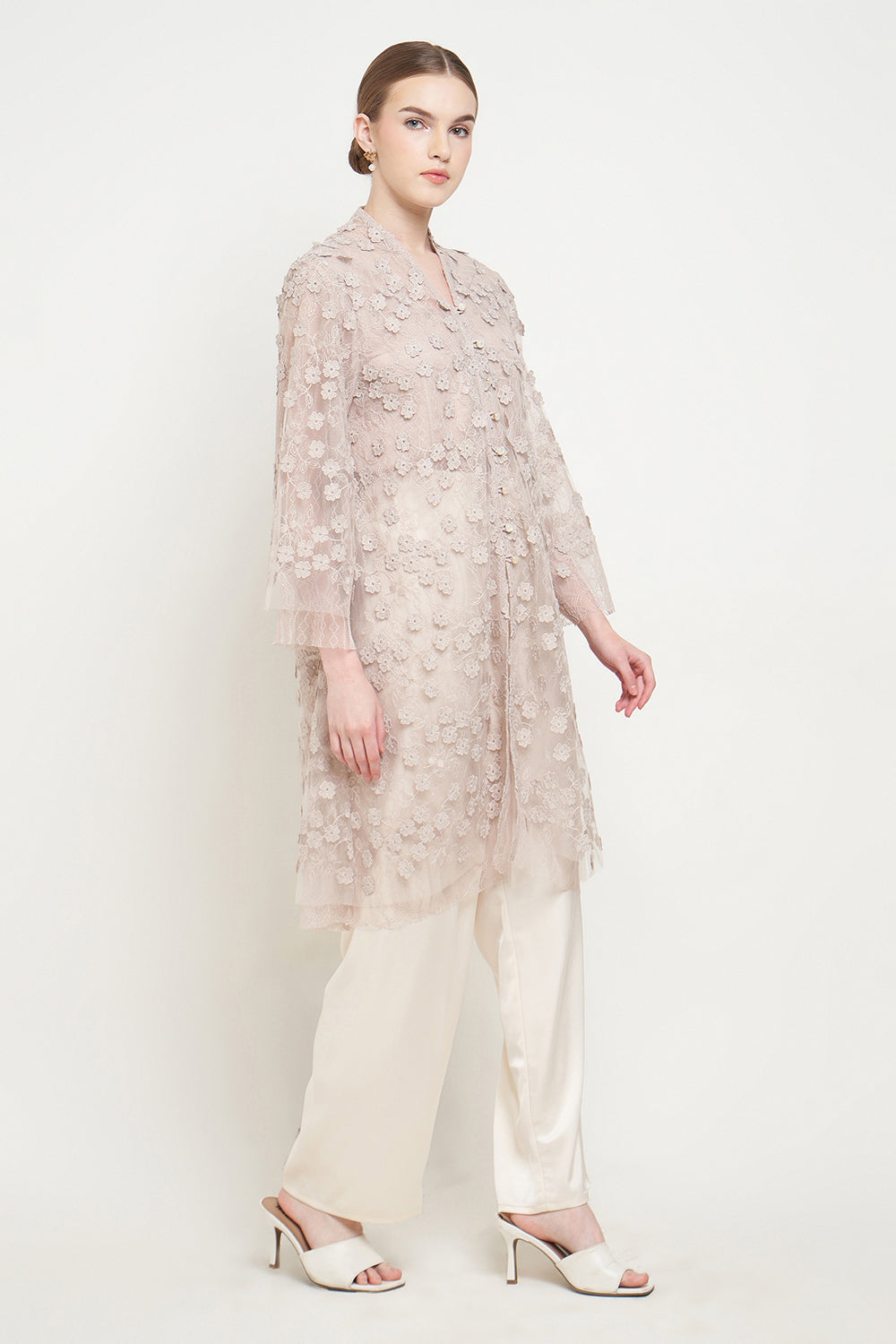 Dandelion Kebaya Top in Nude