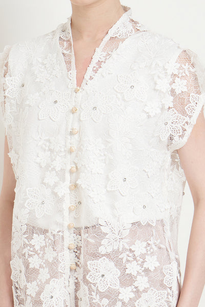 Yuna Long Outer Top in White