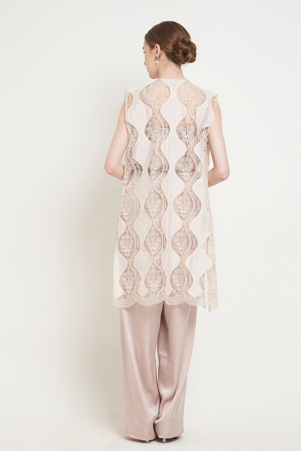 Paulina Outer Top in Blush Pink