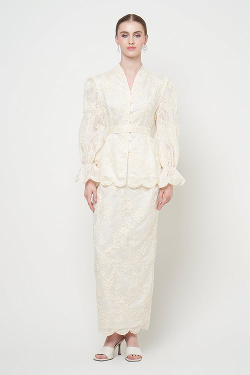 Noura Kebaya Set in Cream