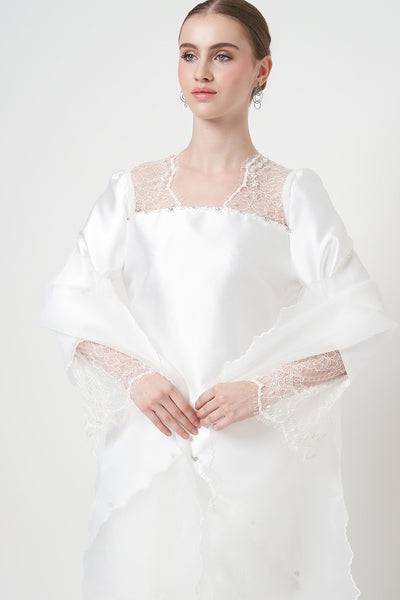 Kiara Kurung Set in White