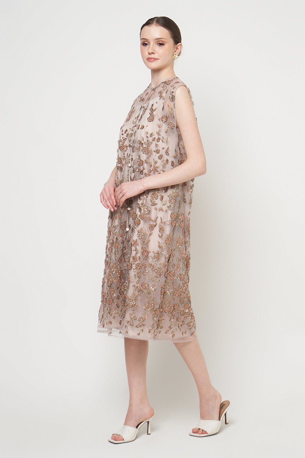Wynona Dress in Taupe