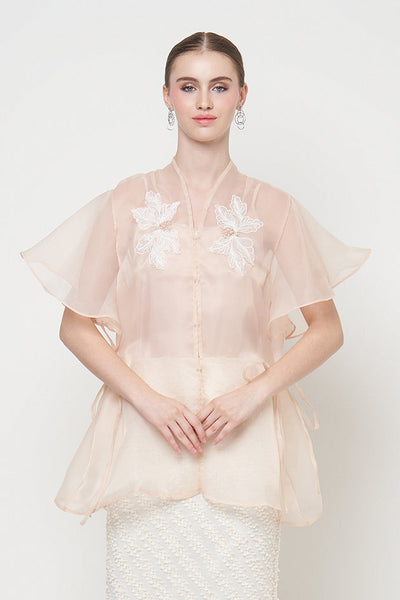 Belva Top in Petal Creme