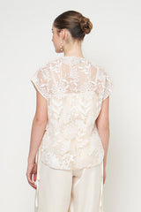 Kevia Top in Ivory