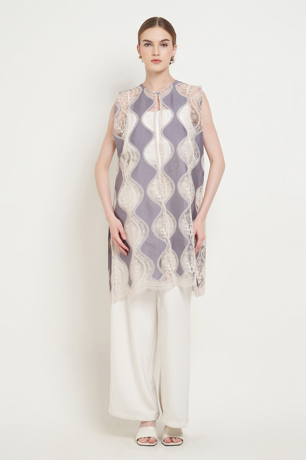 Paulina Outer Top in Lavender