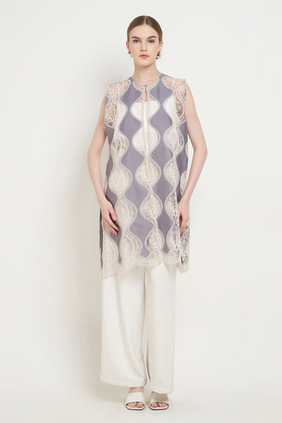 Paulina Outer Top in Lavender