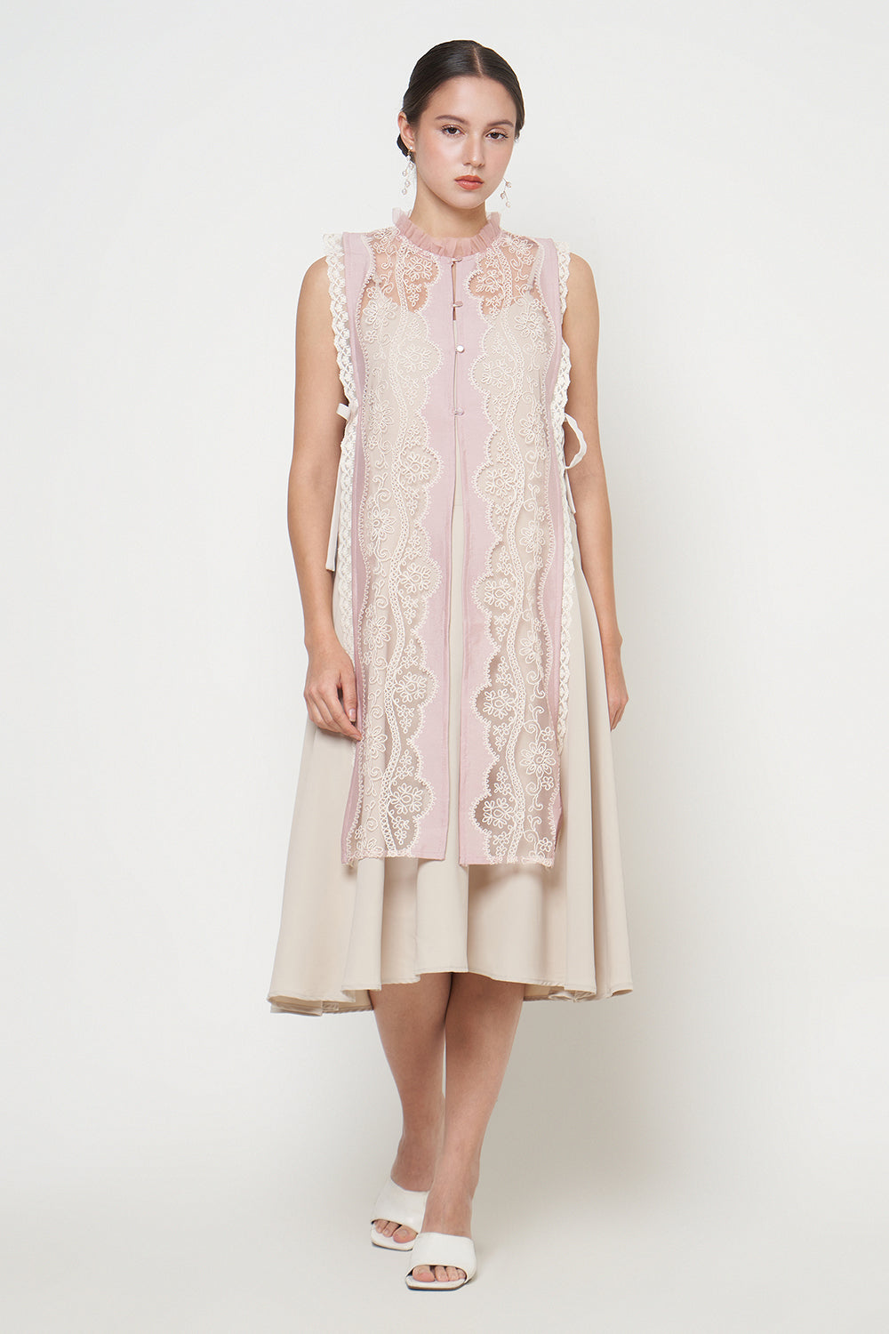 Lilith Dress in Pink