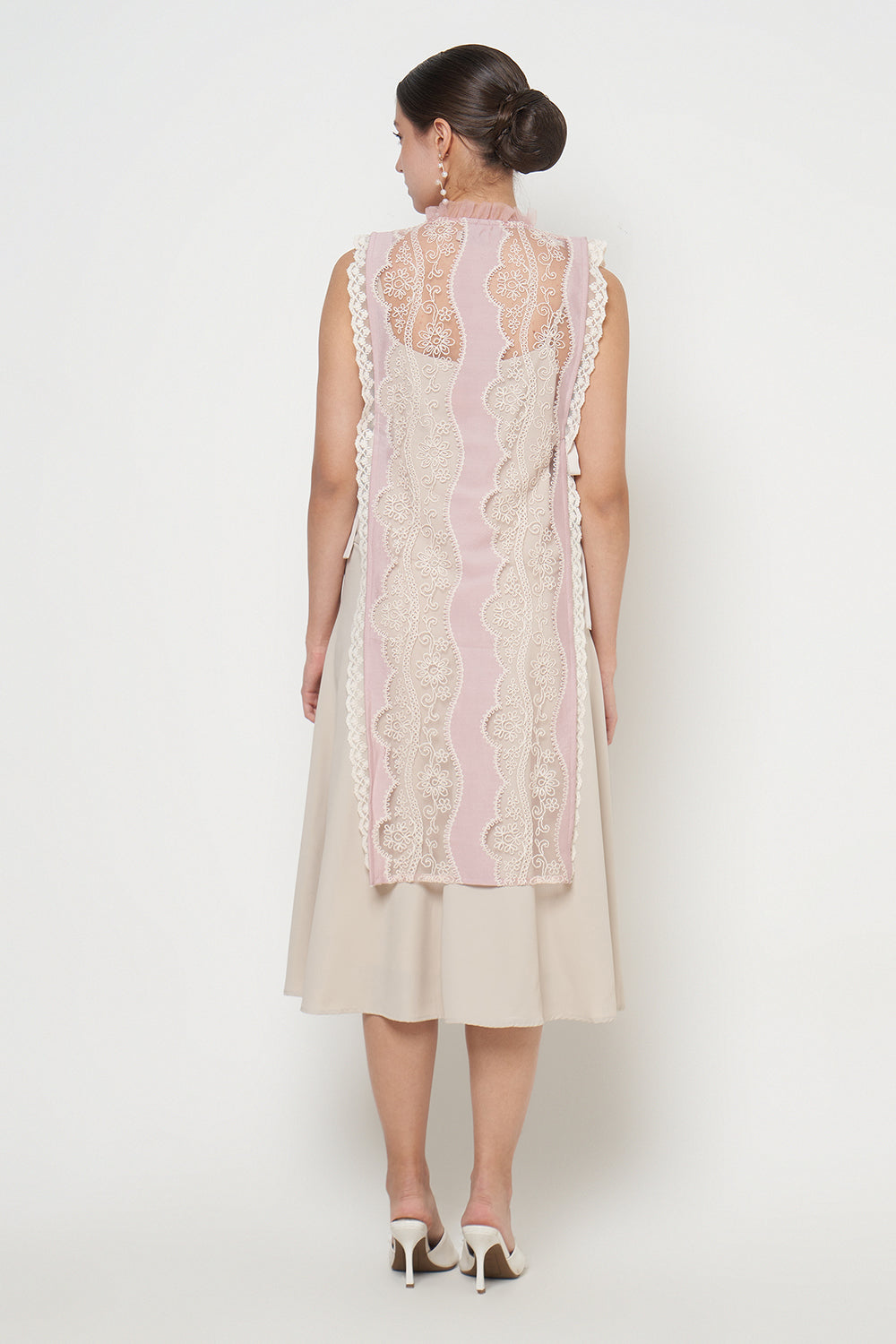 Lilith Dress in Pink