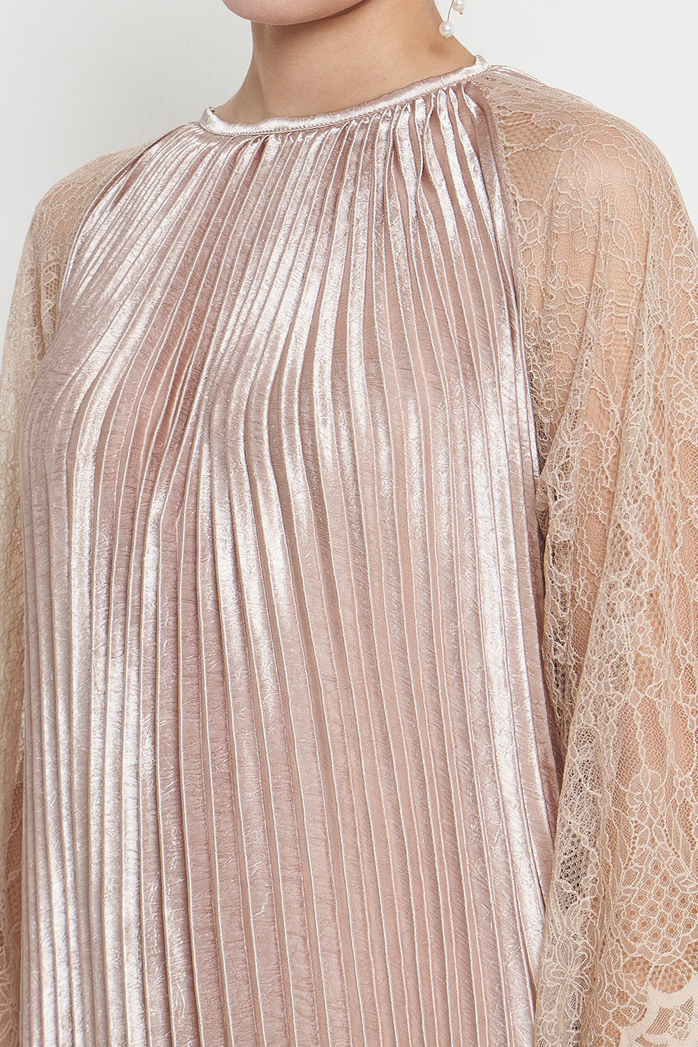 Janvika Dress in Gold