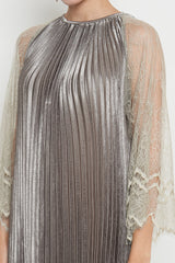 Janvika Dress in Olive