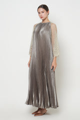 Janvika Dress in Olive