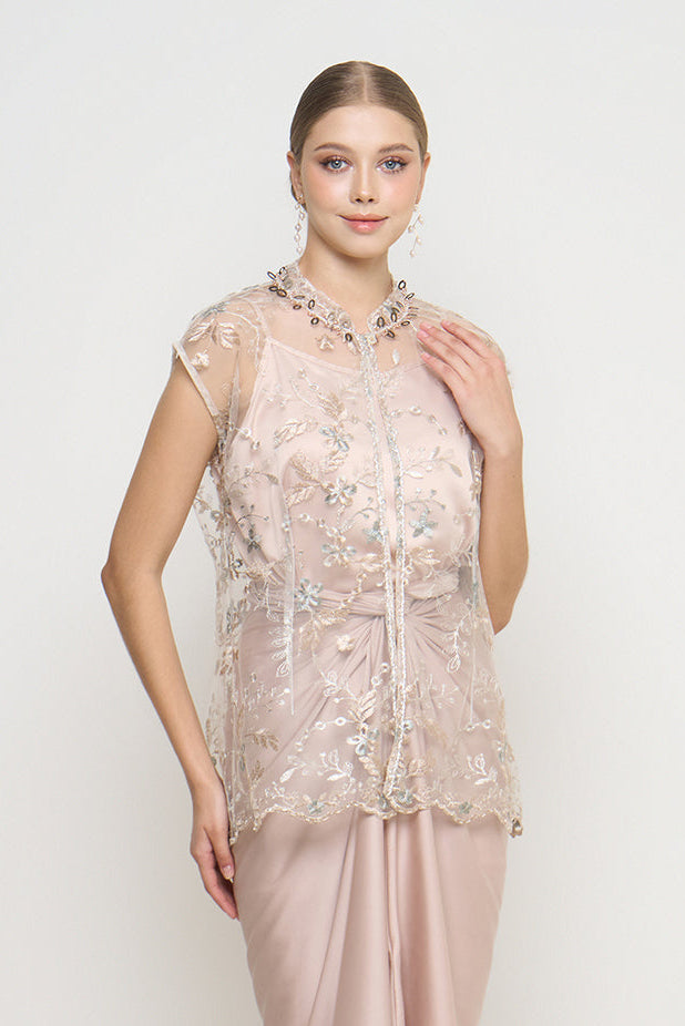 Sada Top in Broken White