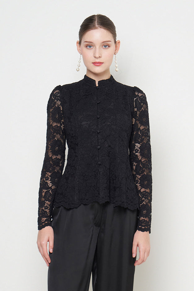 Sirra Top in Black