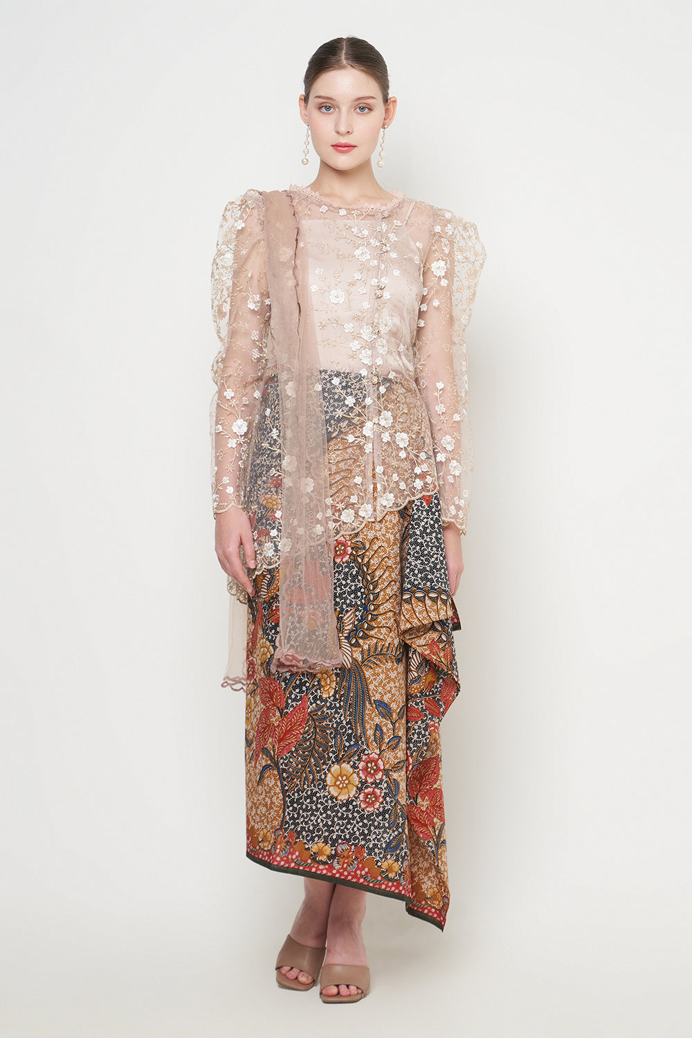 Noor Kebaya Top in White Nude