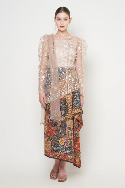 Noor Kebaya Top in White Nude