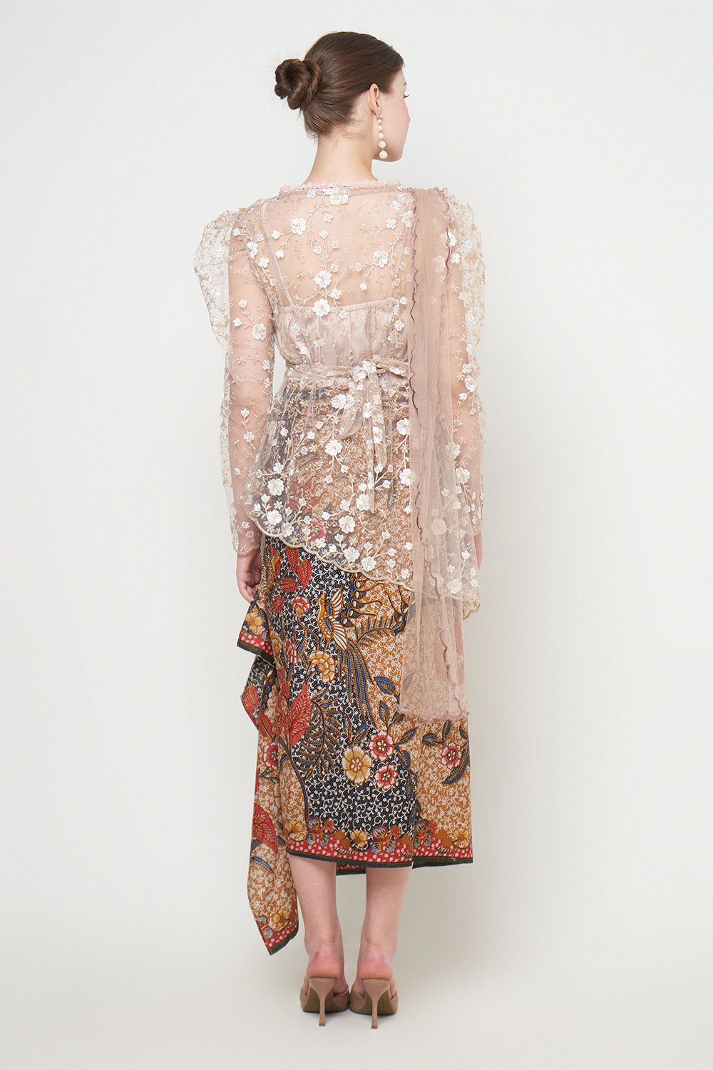 Noor Kebaya Top in White Nude