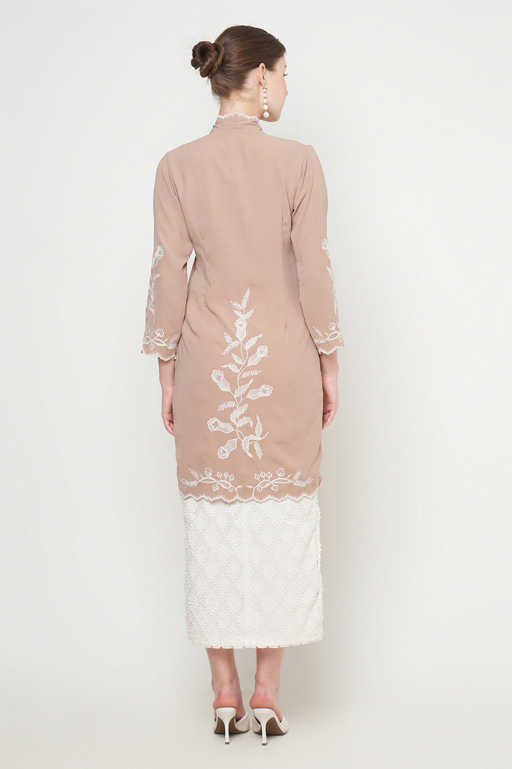 Cala Lilly Long Kebaya Top in Beige