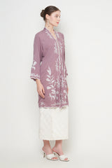 Cala Lilly Long Kebaya Top in Mauve