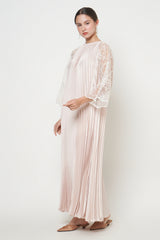 Clarisha Dress in Ivory