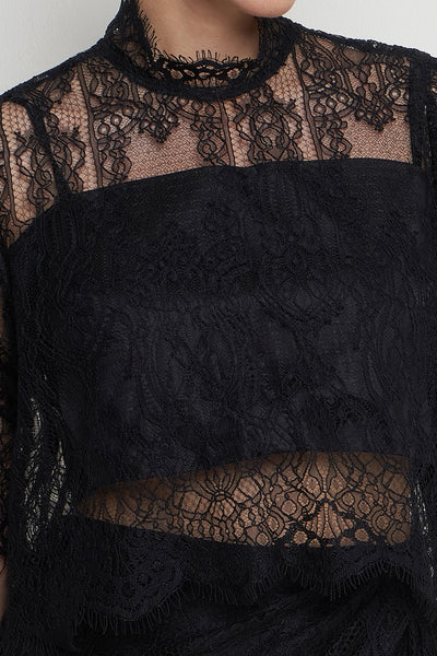 Novara Crop Top in Black