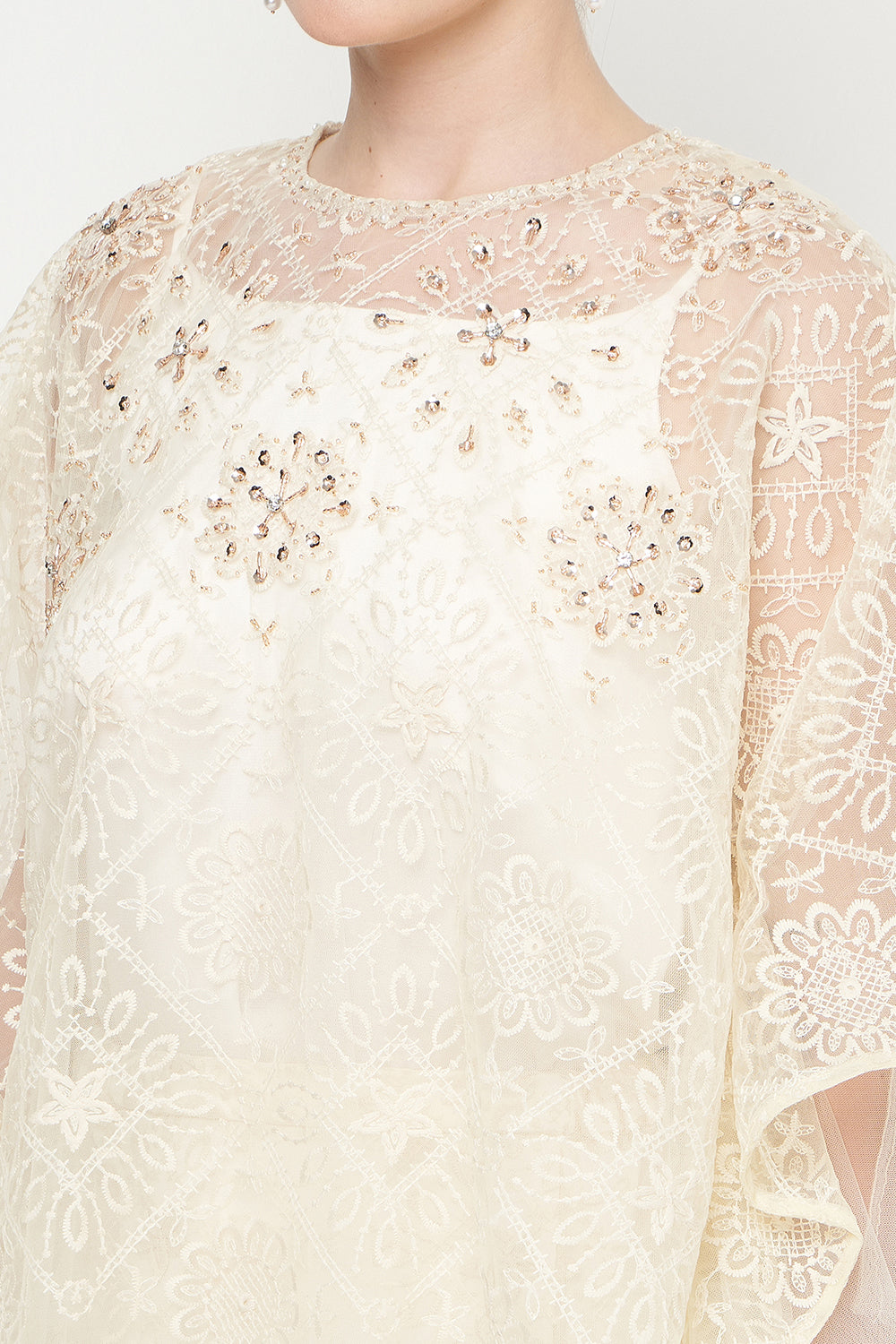 Shanaya Set in Ivory