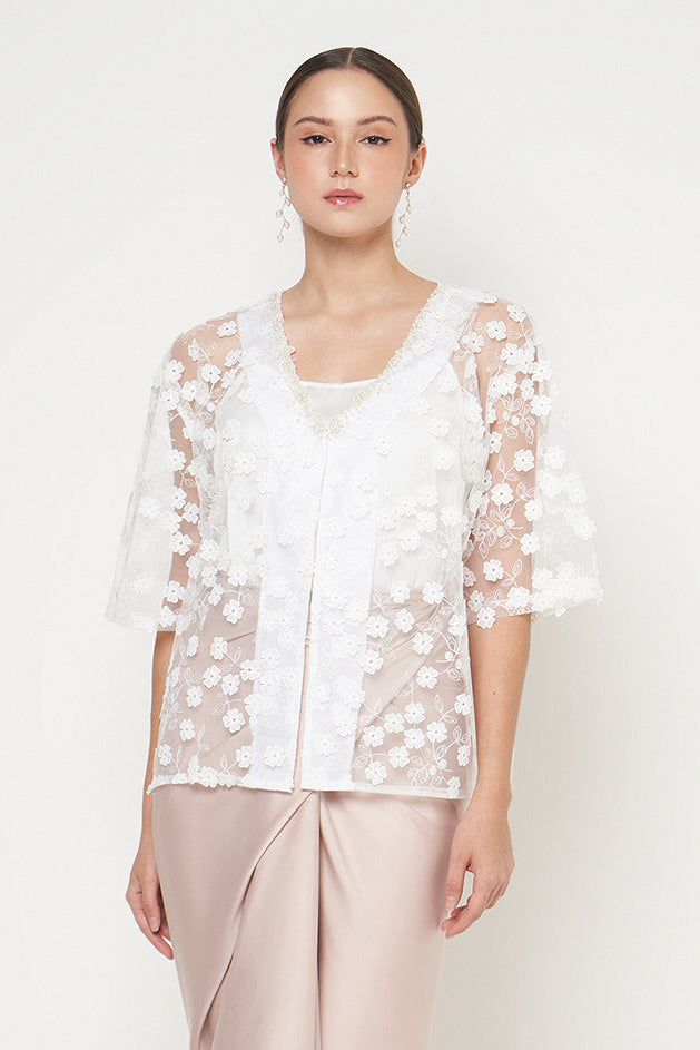 Flower Top in White