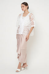Flower Top in White